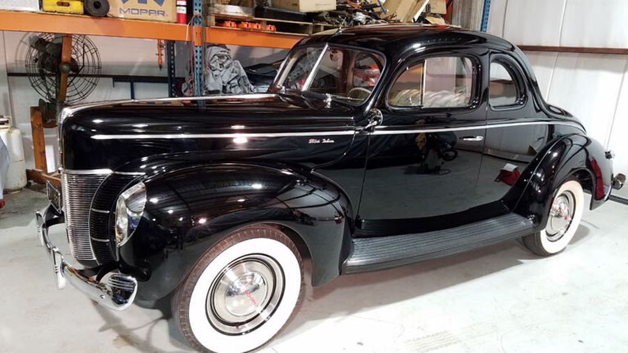 1940 Ford 01A Deluxe Business Coupe
