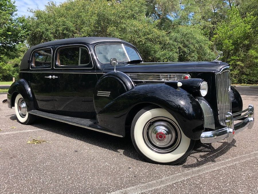 1940 Packard 1807 Formal Sedan