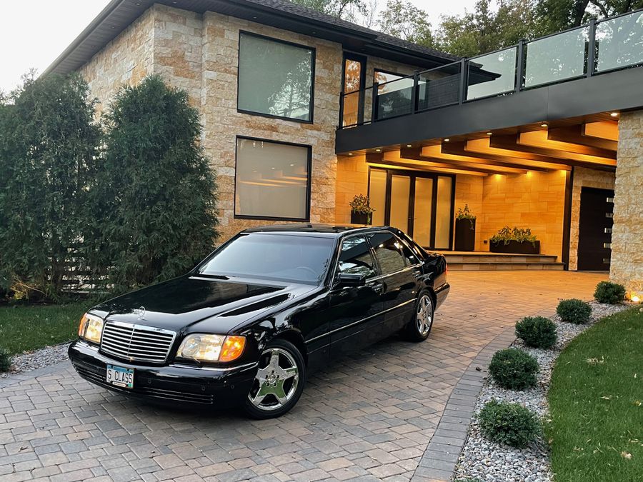 1999 Mercedes-Benz S600 4 Door Sedan