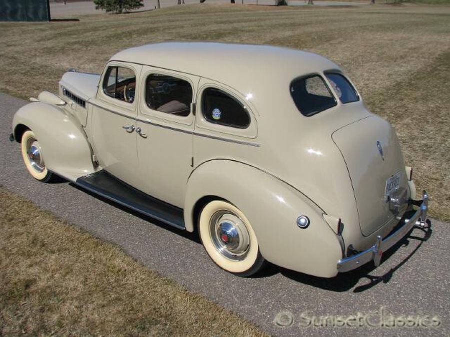 1940 Packard 110