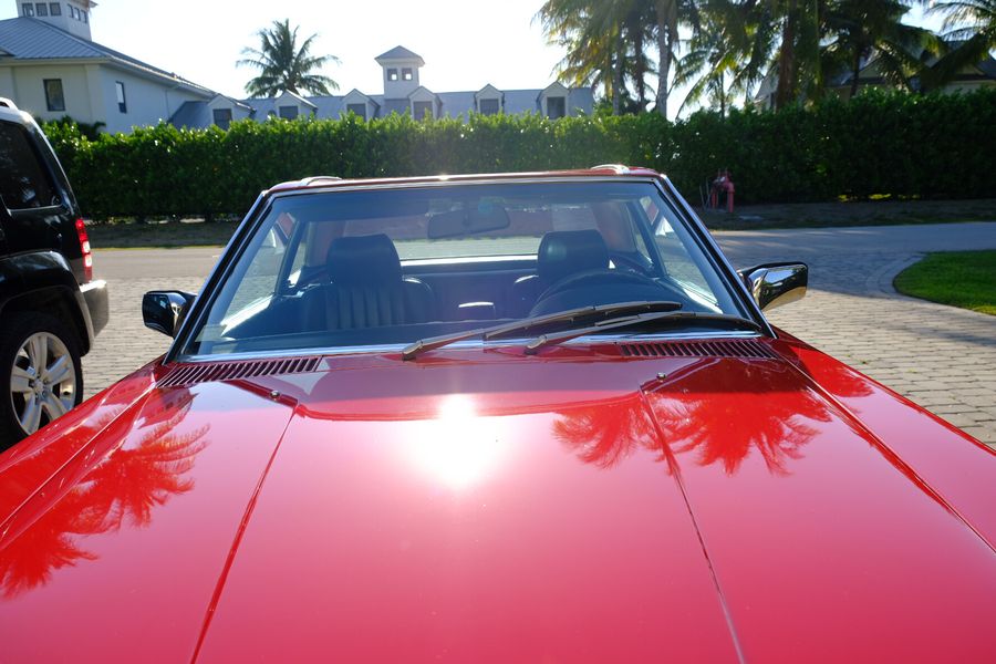 1988 Mercedes-Benz 560SL CONVERTIBLE