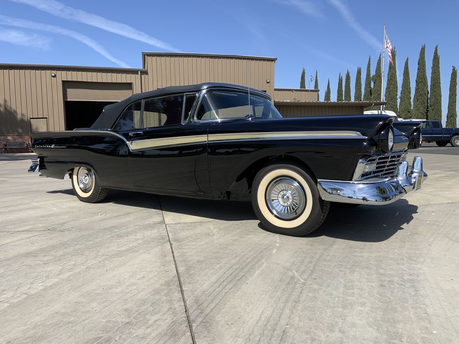 1957 Ford Fairlane 500 Convertible