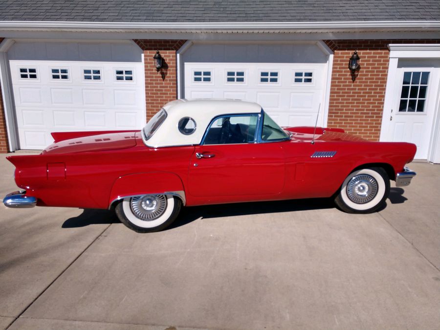 1957 Ford Thunderbird D-Code