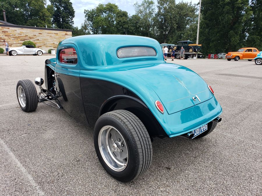 1934 Ford 3-Window Coupe In Old Style Street Rod