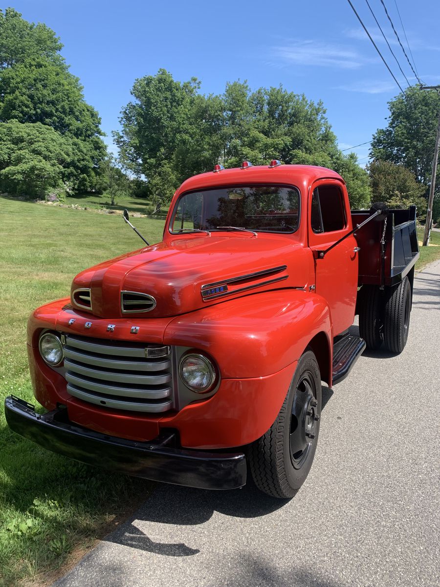 1948 Ford F5 Dump Body
