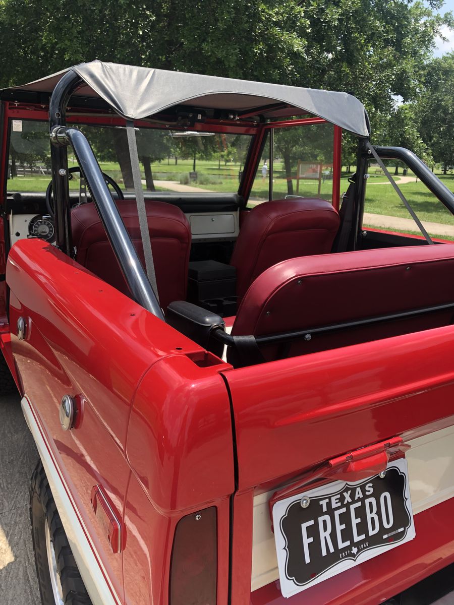 1974 Ford Bronco Bra - Open