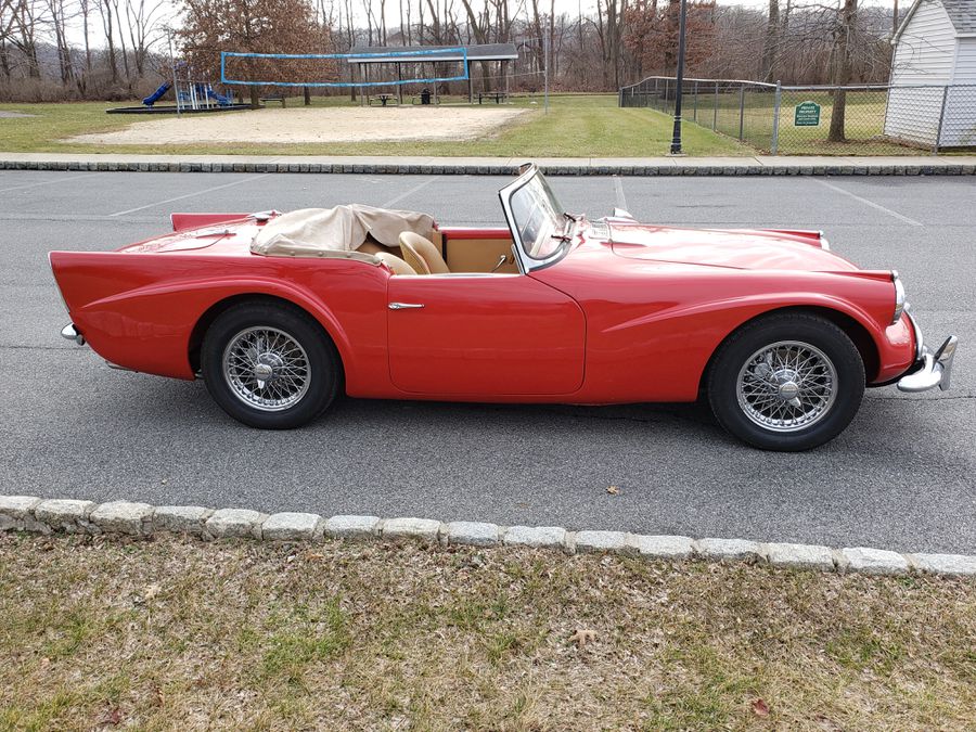 1962 Daimler SP250
