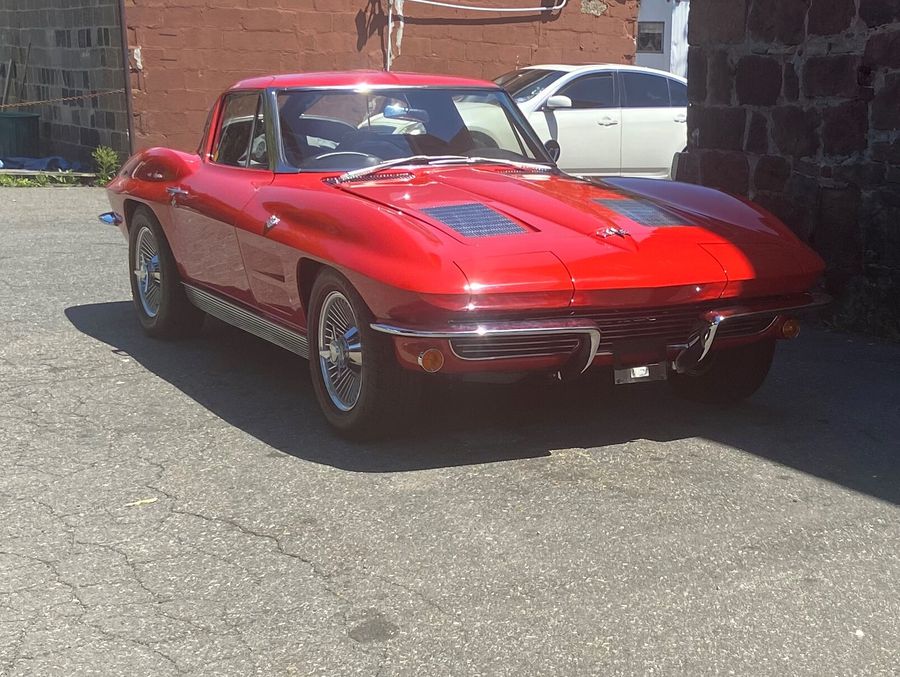 1963 Chevrolet Corvette Stingray Split Window
