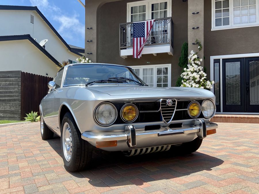 1971 Alfa Romeo GTV 1750 2dr Coup