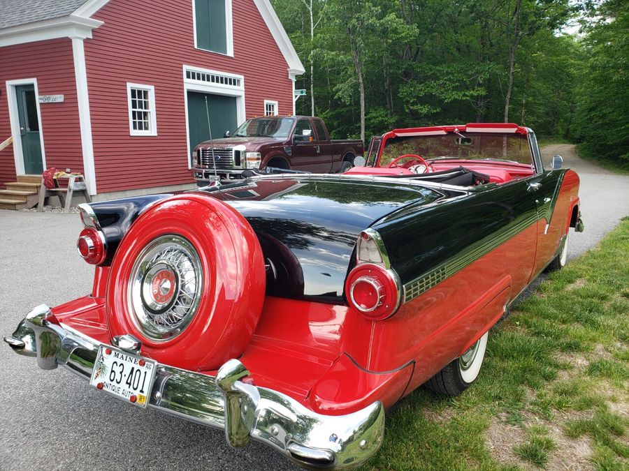 1956 Ford Sunliner Convertible
