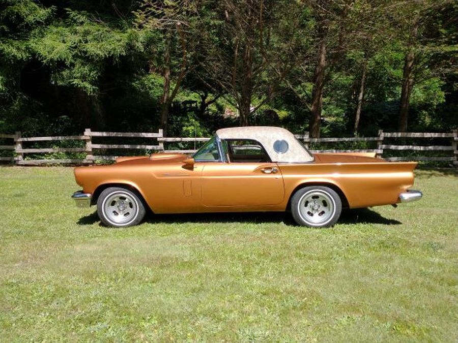 1957 Ford Thunderbird Convertible
