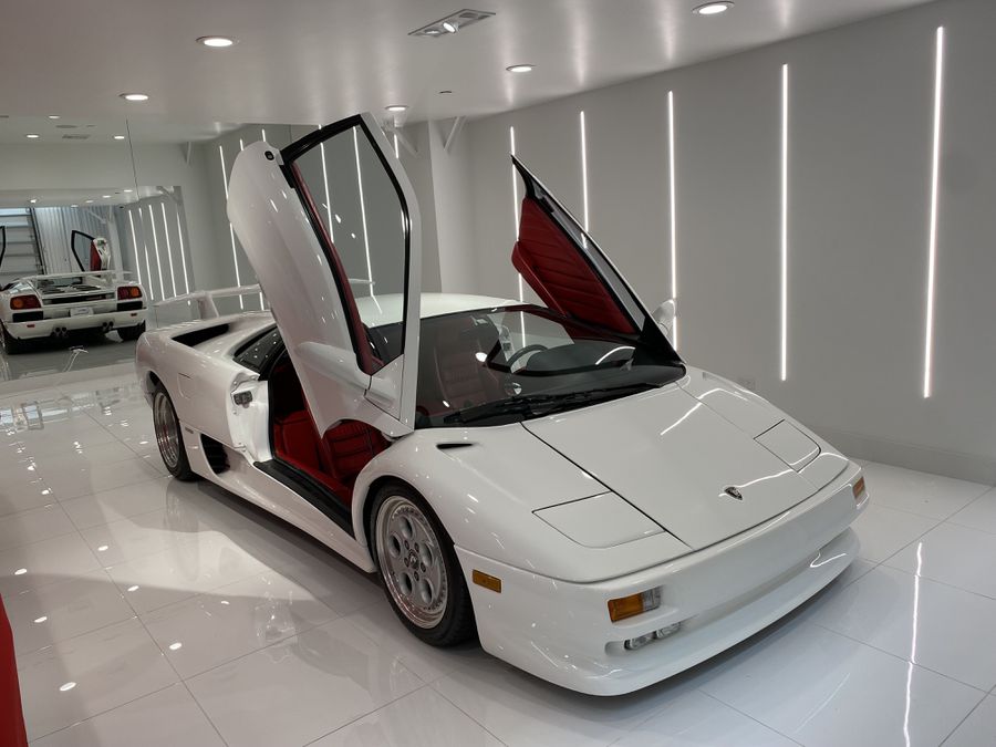 1991 Lamborghini Diablo Coupe