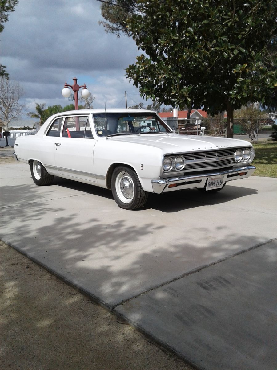 1965 Chevrolet Chevelle 300 Deluxe 2 Door Post