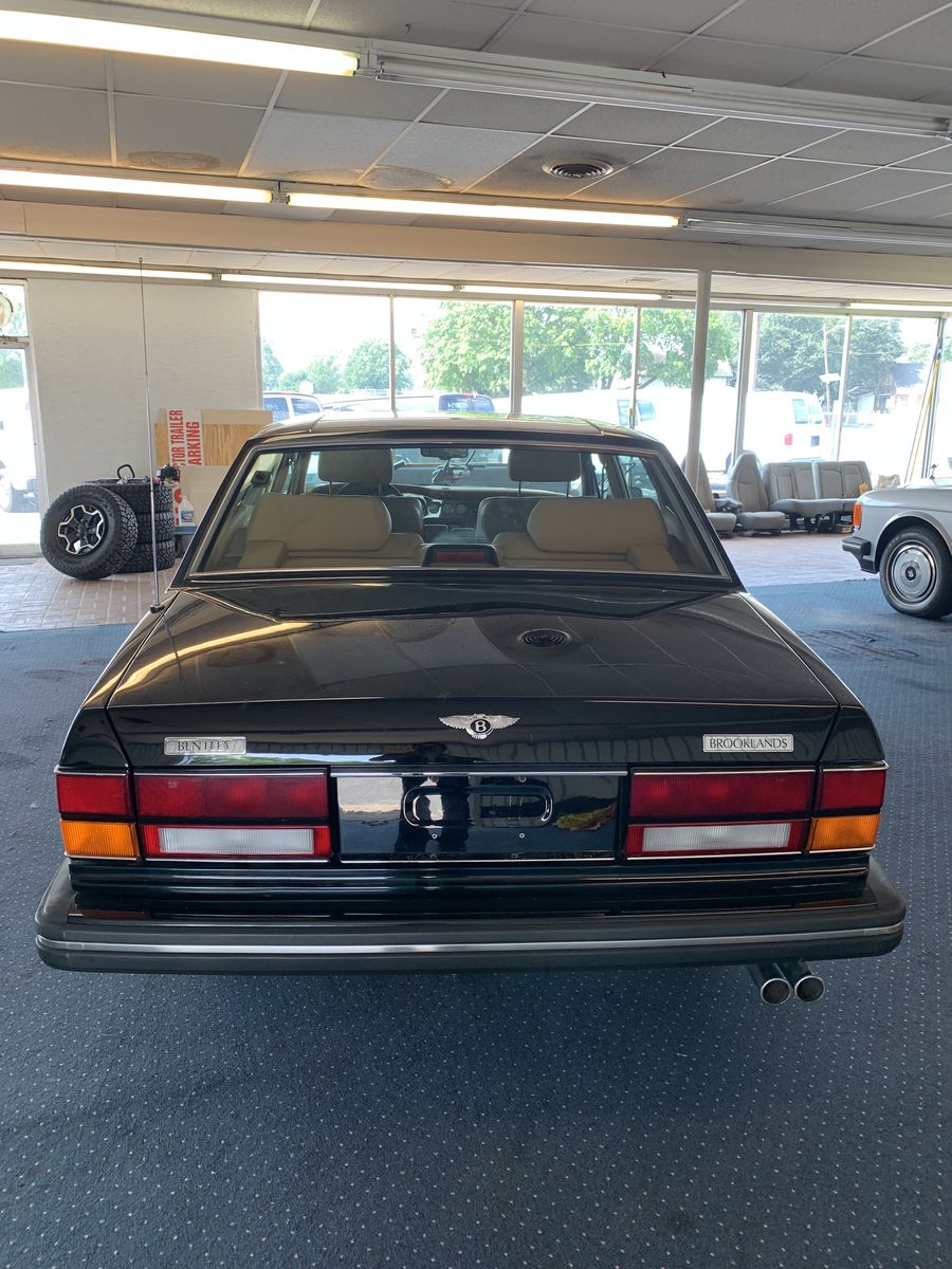 1994 Bentley Brooklands Sedan
