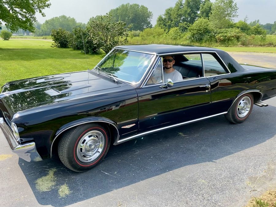 1964 Pontiac GTO 2DRHT