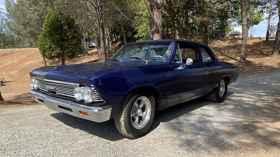 1966 Chevrolet Chevelle 300 Deluxe