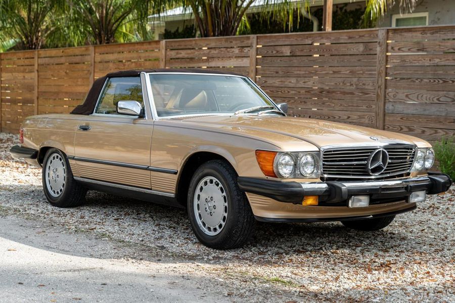 1986 Mercedes-Benz 560SL PRICE JUST REDUCED!