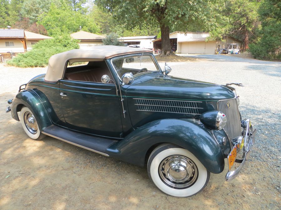 1936 Ford Deluxe Convertible