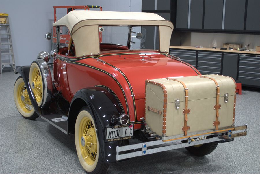 1931 Ford Model A Deluxe Roadster