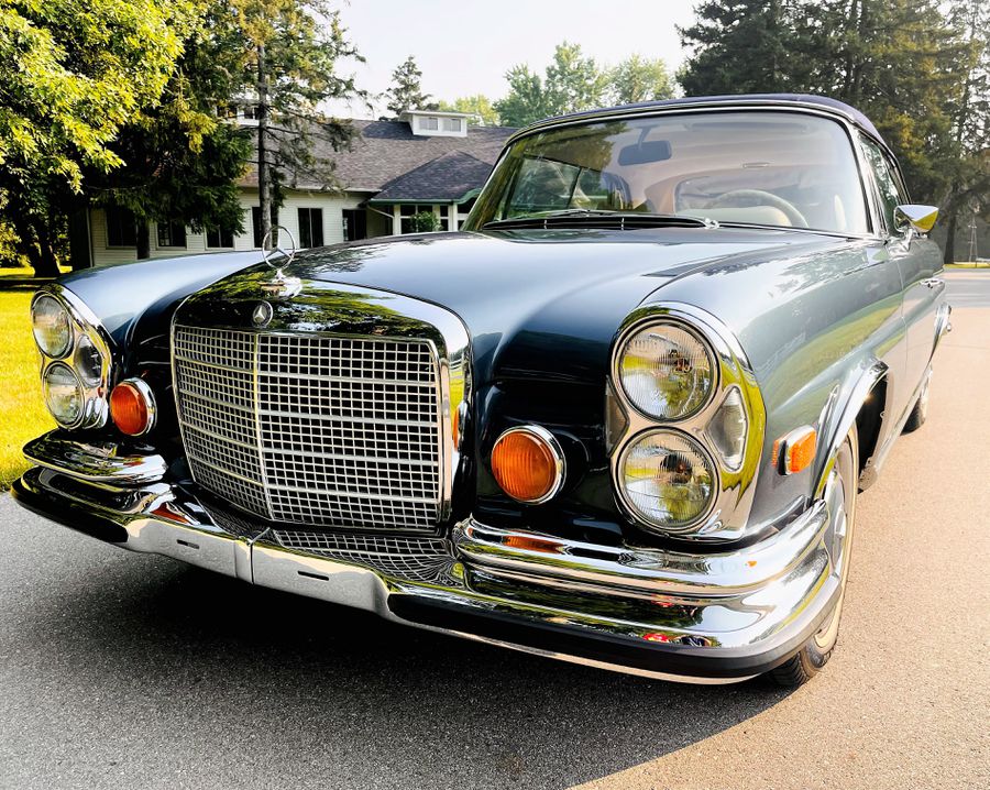 1971 Mercedes-Benz 280SE 3.5L Convertible