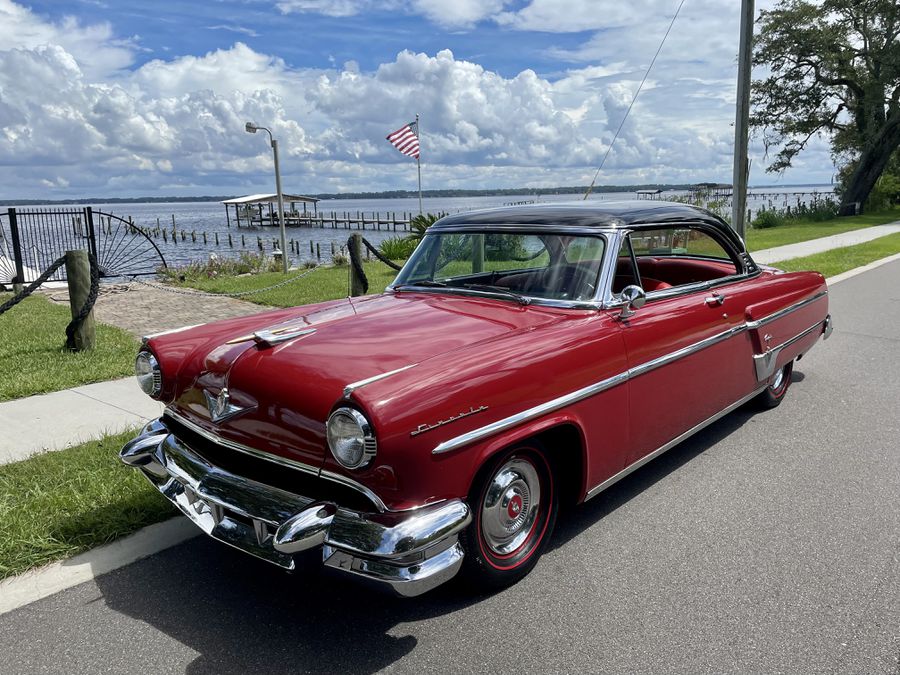 1954 Lincoln Capri 2 Door Hardtop