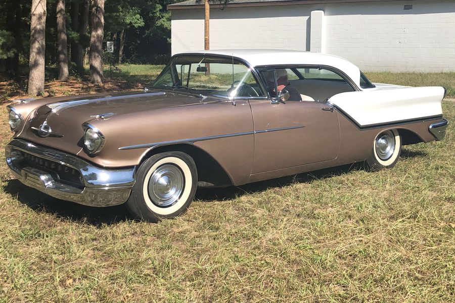 1957 Oldsmobile 88 2 Door Hardtop