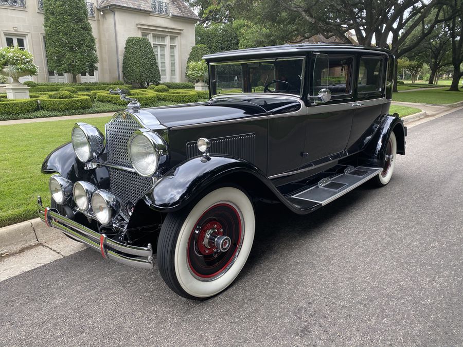 1930 Packard 733 Club Sedan