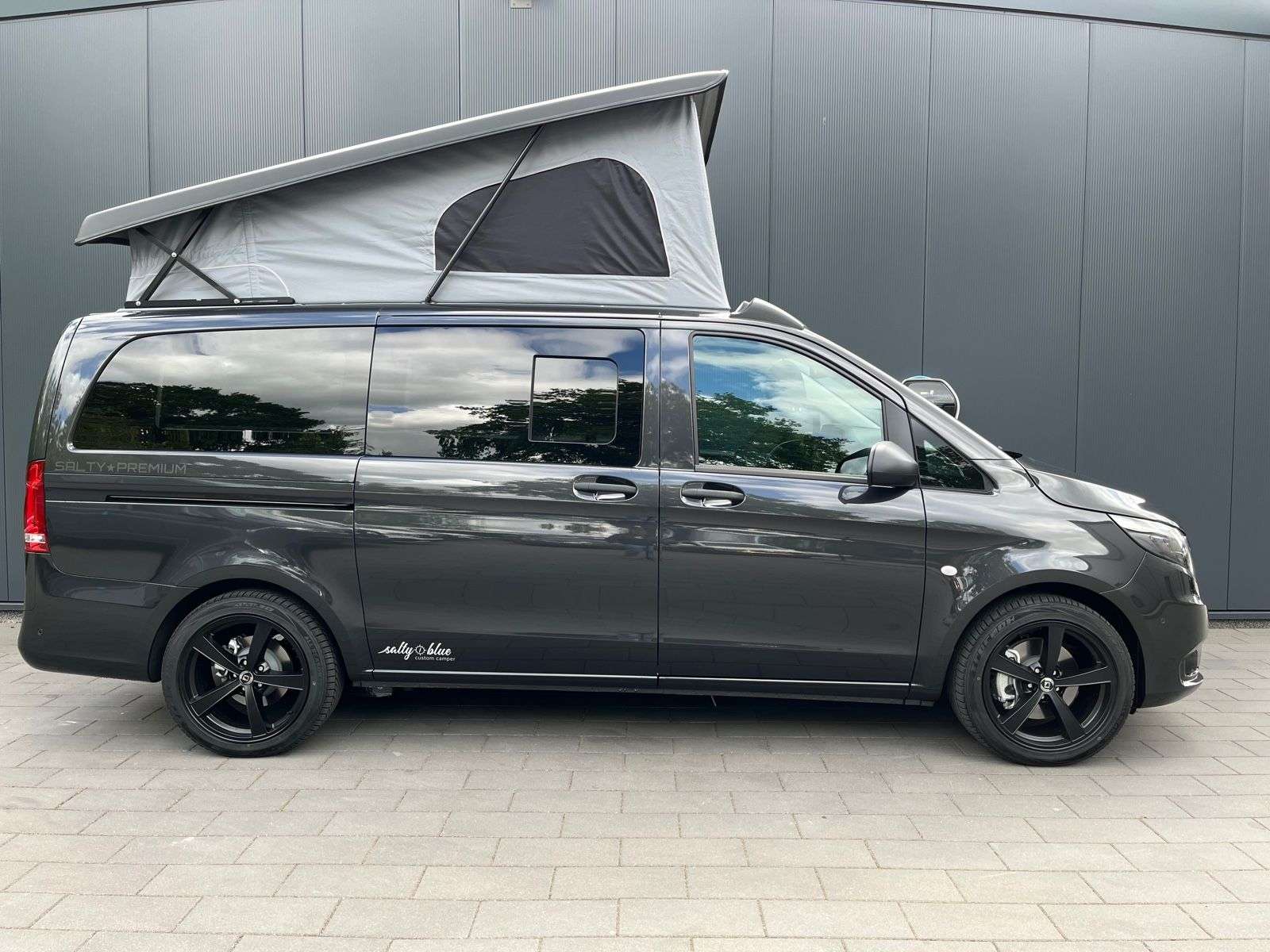 2023 Mercedes-Benz  Salty Blue Premium Vito 119 CDI 9G Dach Neuwagen