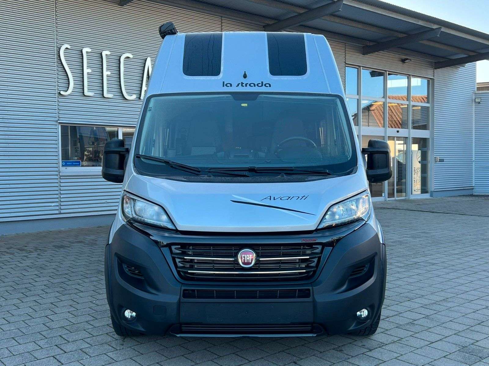 2021 La Strada  HPlus