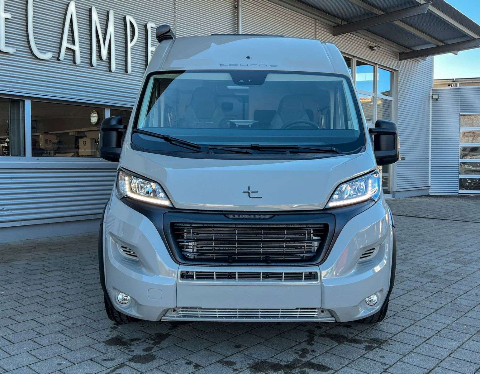 2023 Tourne  600 grey stone Edition