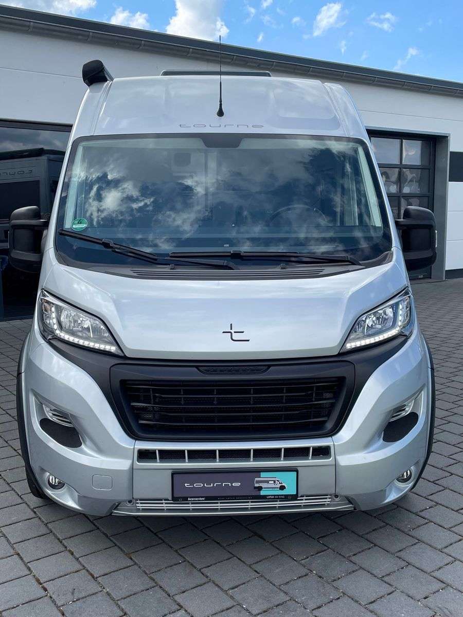 2021 Tourne  Mobile Silver Edition 435, 2.2 BlueHDI 165, 6.0m