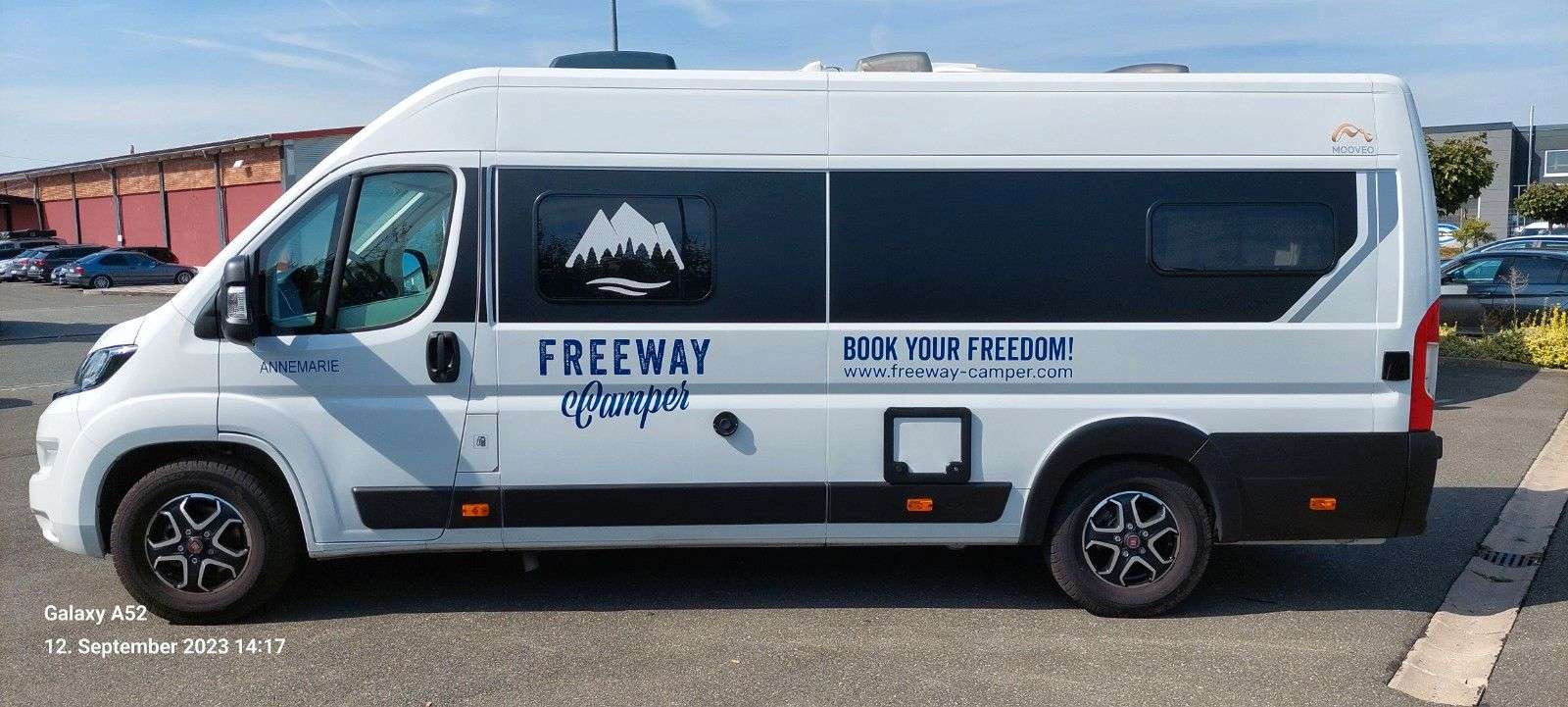 2023 Mooveo  VAN-63EB - Automatik, Sat-Anlage, TFT, Markise