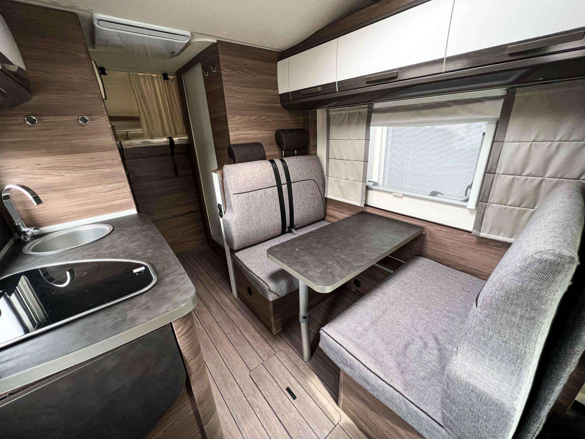 2018 Knaus  Live Traveller 600DKG 160pk | 6 Zits | Dubbel Airc