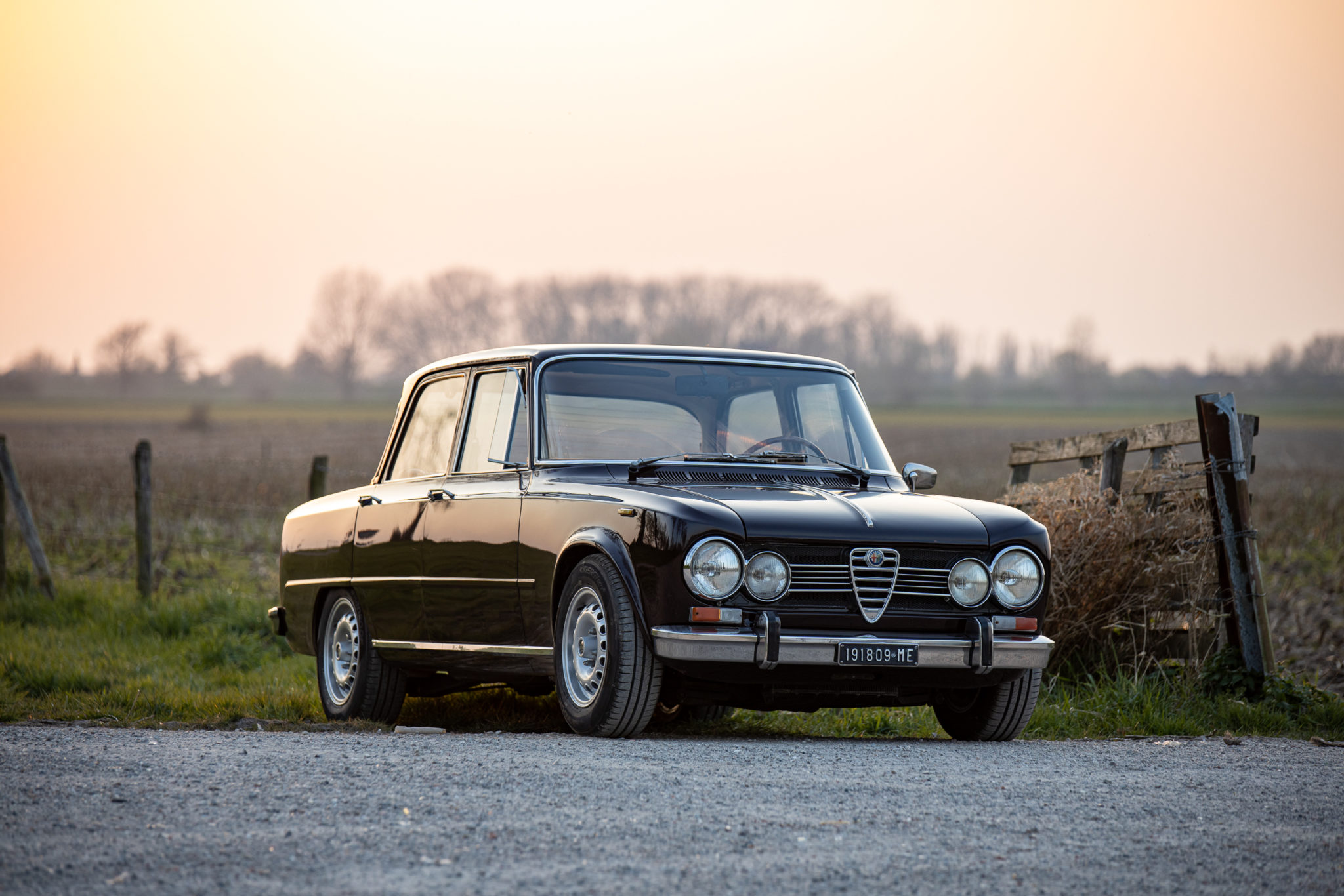 1974 Alfa Romeo 105 Series Sedan 