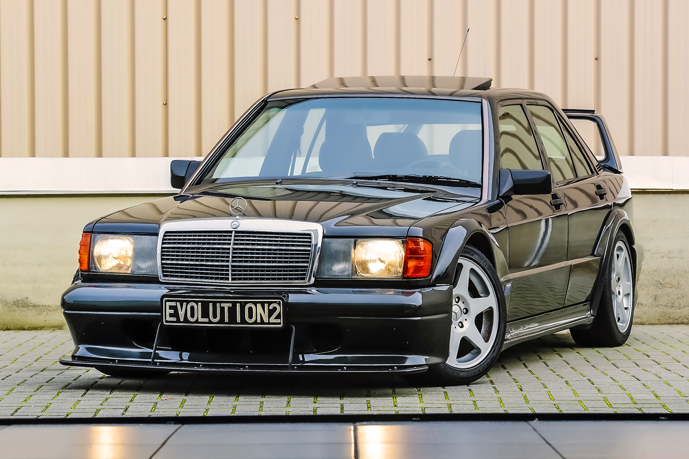1990 Mercedes-Benz 190E 2.3-16 & 2.5-16 