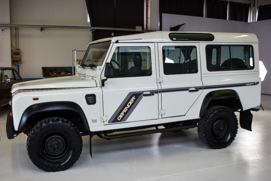 1993 Land Rover 110 / Defender 110 (Euro Spec) 