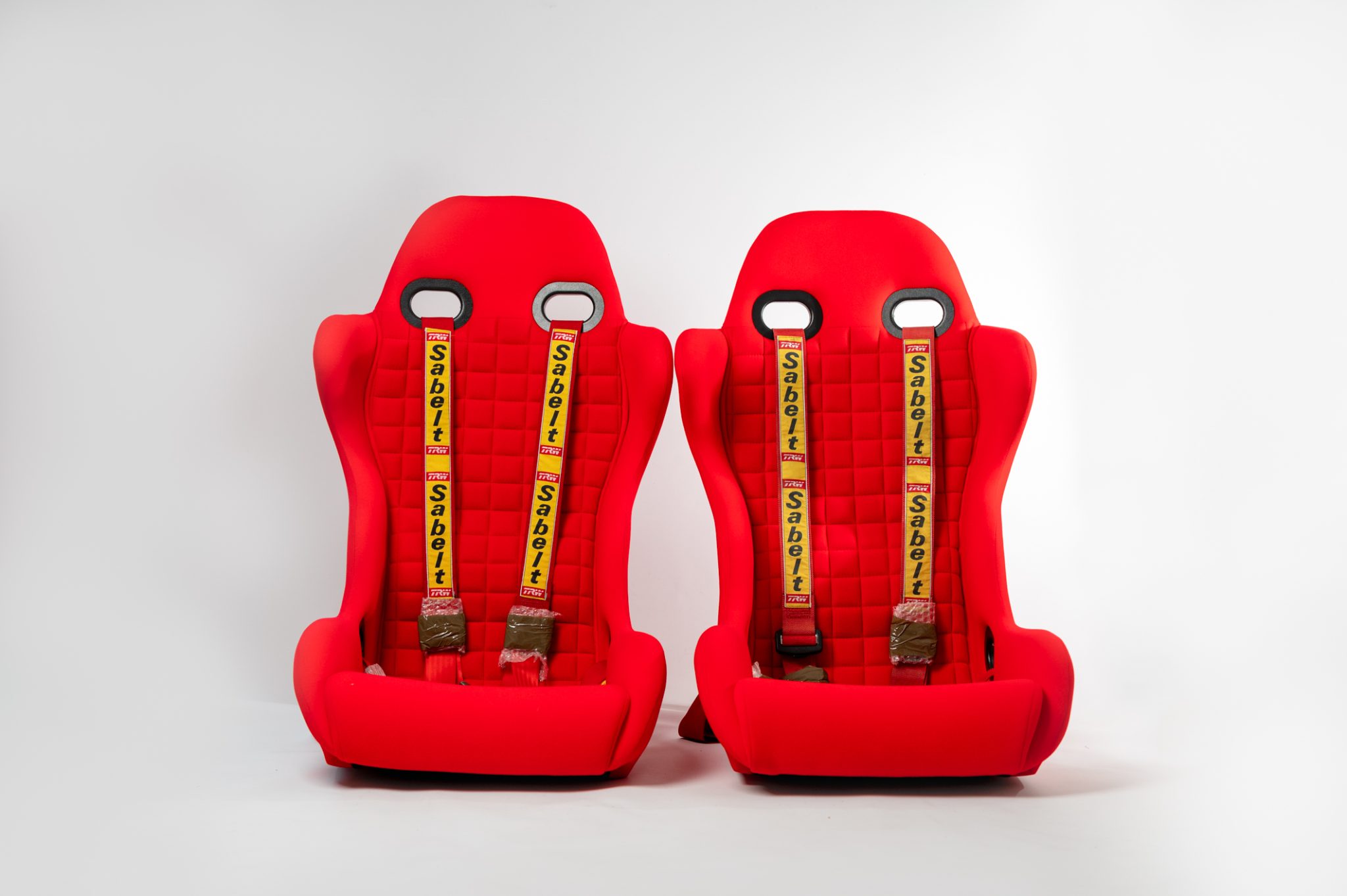 Ferrari F40 LM Seats and Sabelt Harnesses