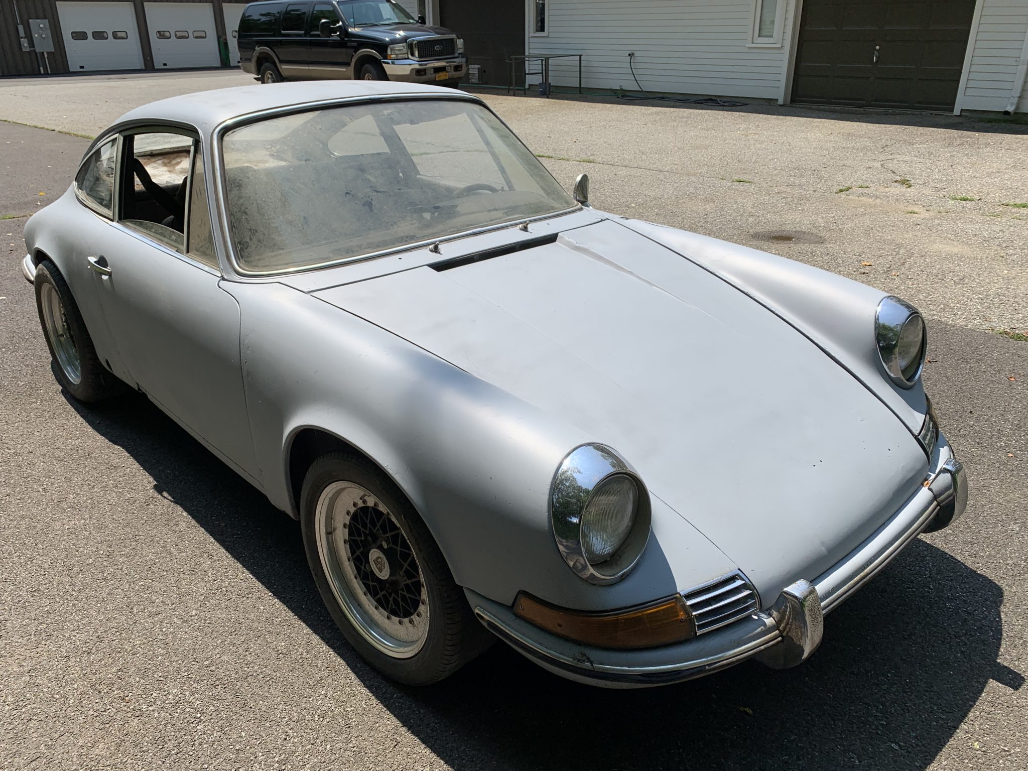 1969 Porsche LWB 911S (1969-1973) 