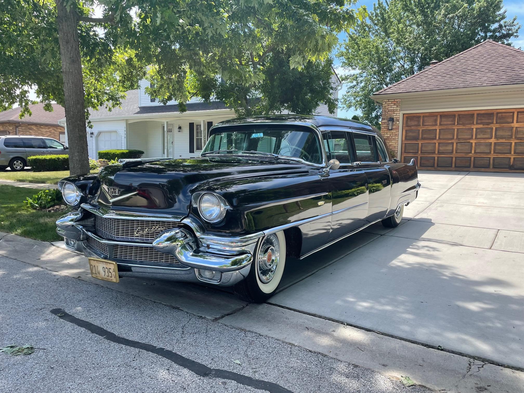 1956 Cadillac Series 75/Fleetwood 