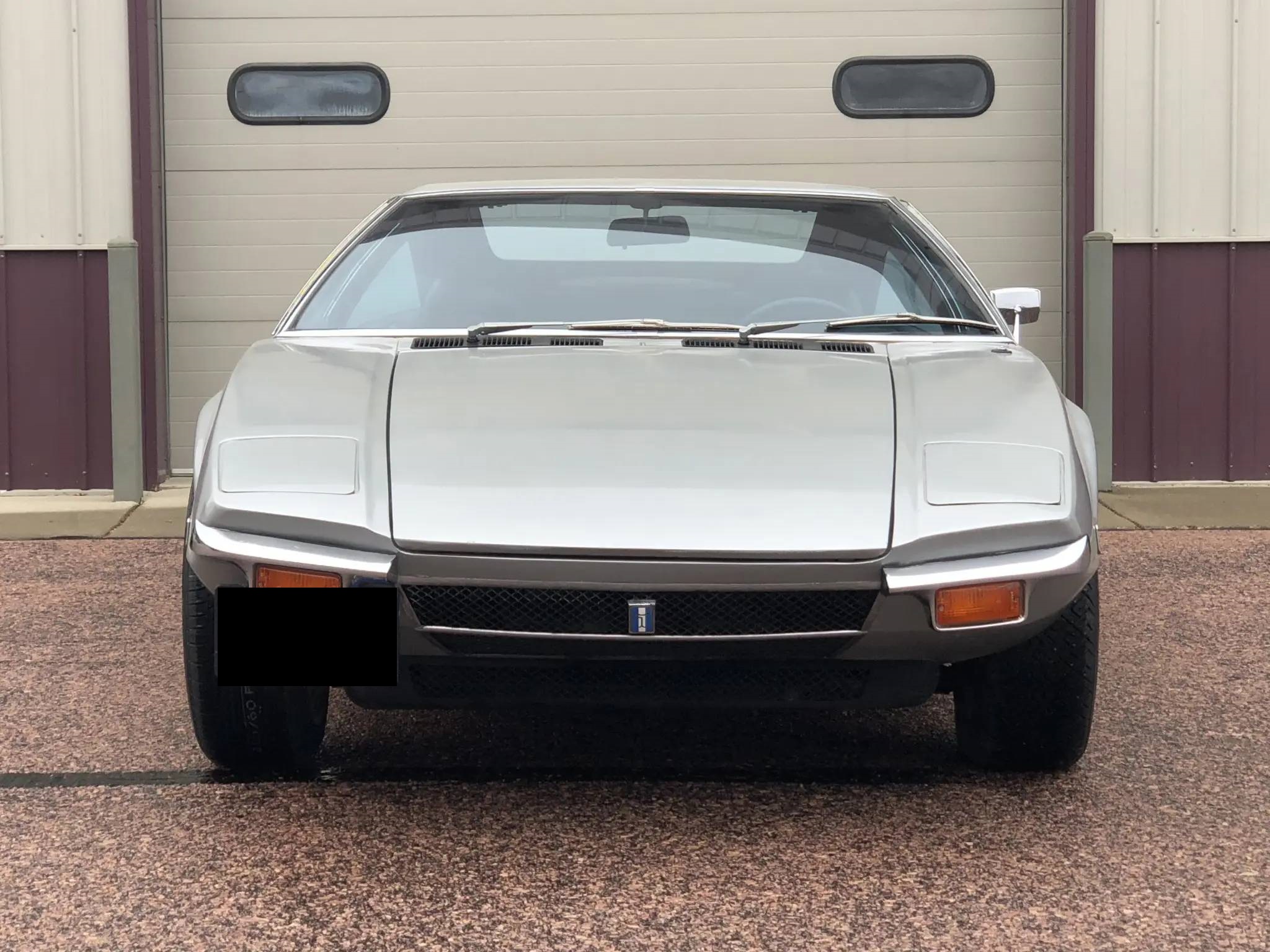 1971 DeTomaso Pantera 