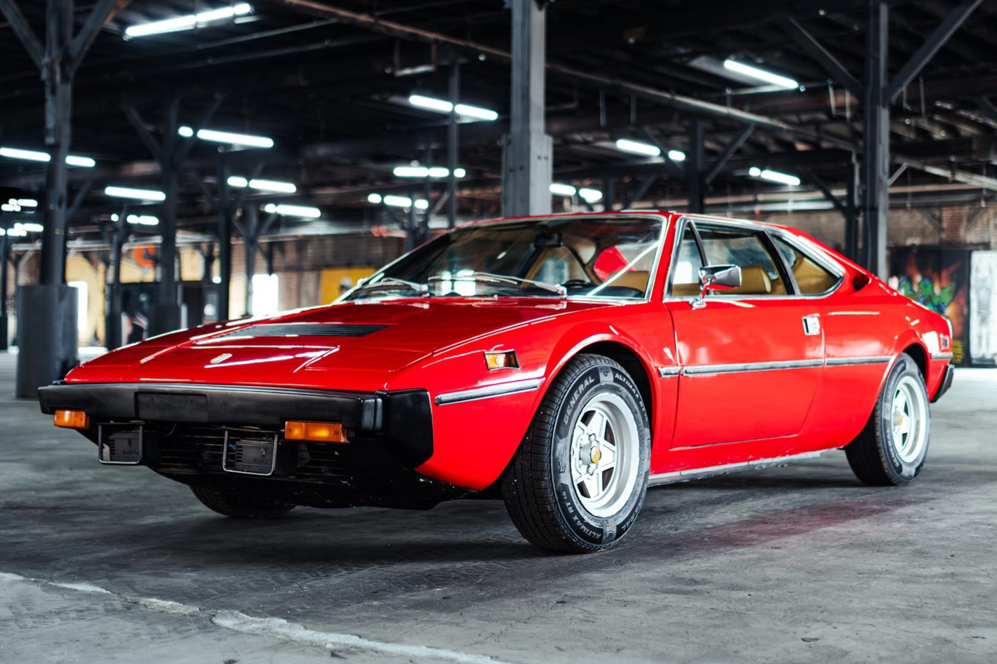 1976 Ferrari 308 GT4 