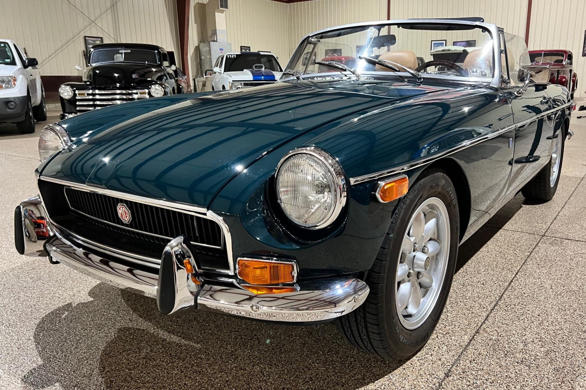 1972 MG B 
