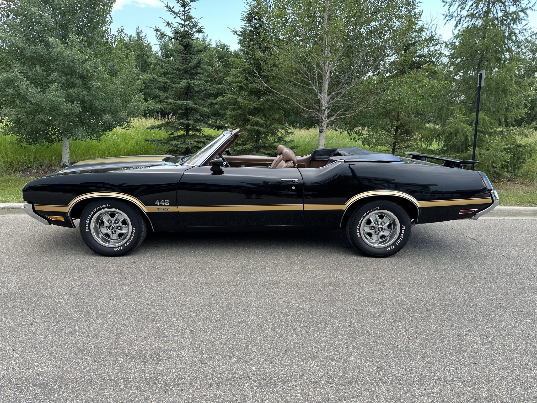 1972 Oldsmobile Cutlass 