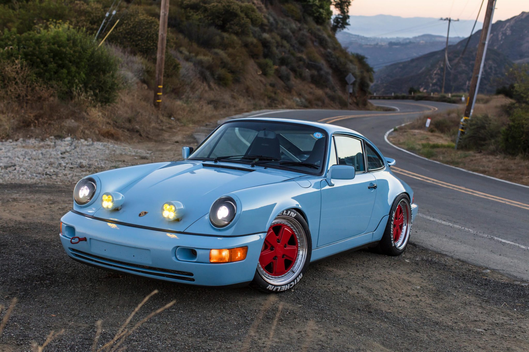 1990 Porsche 964 911 (Non-Turbo) 