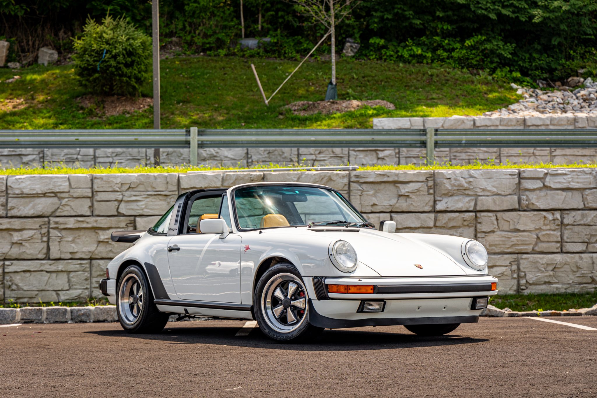 1984 Porsche 911 Carrera 3.2 