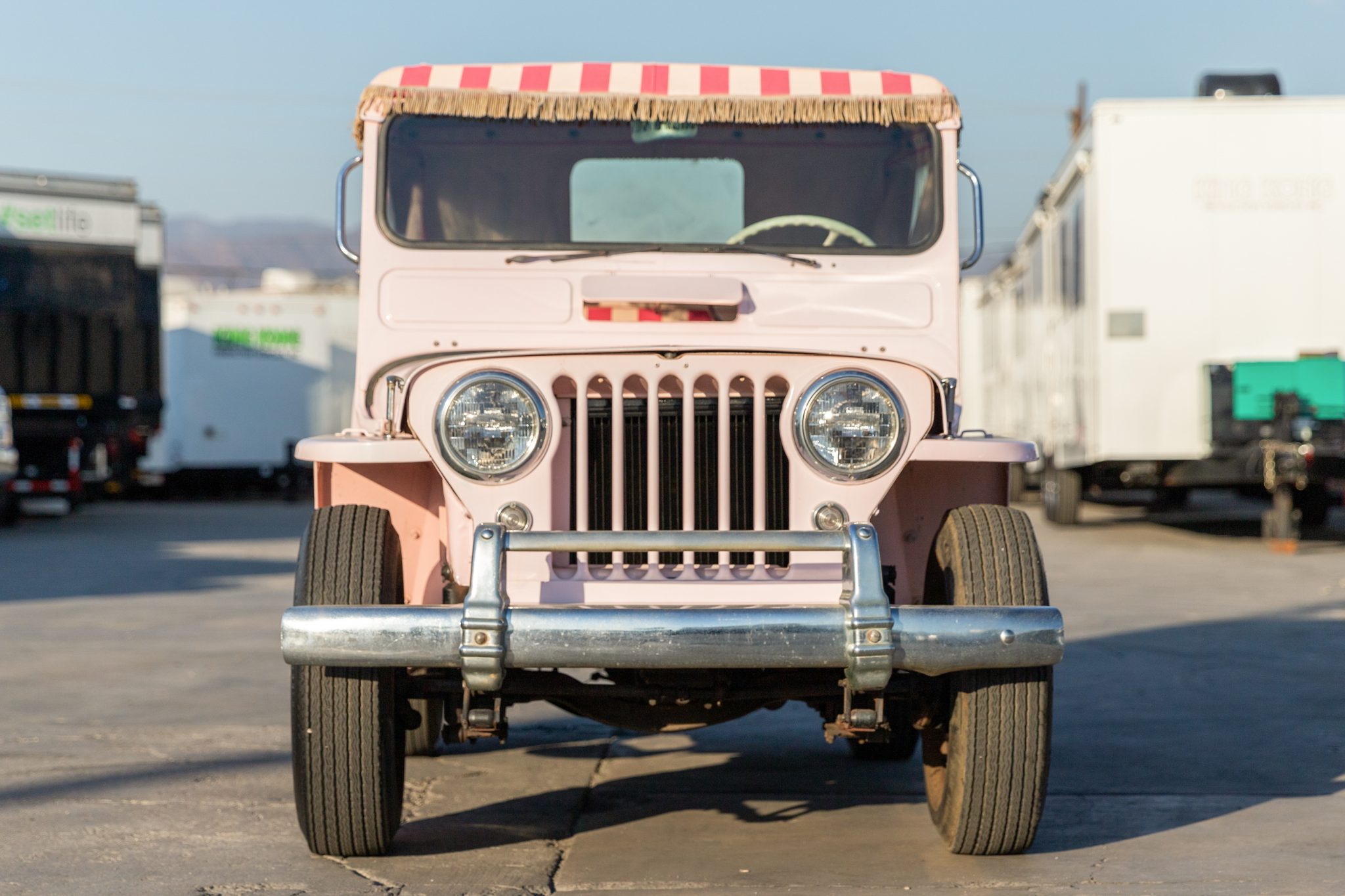 1960 Willys DJ-3A Surrey 