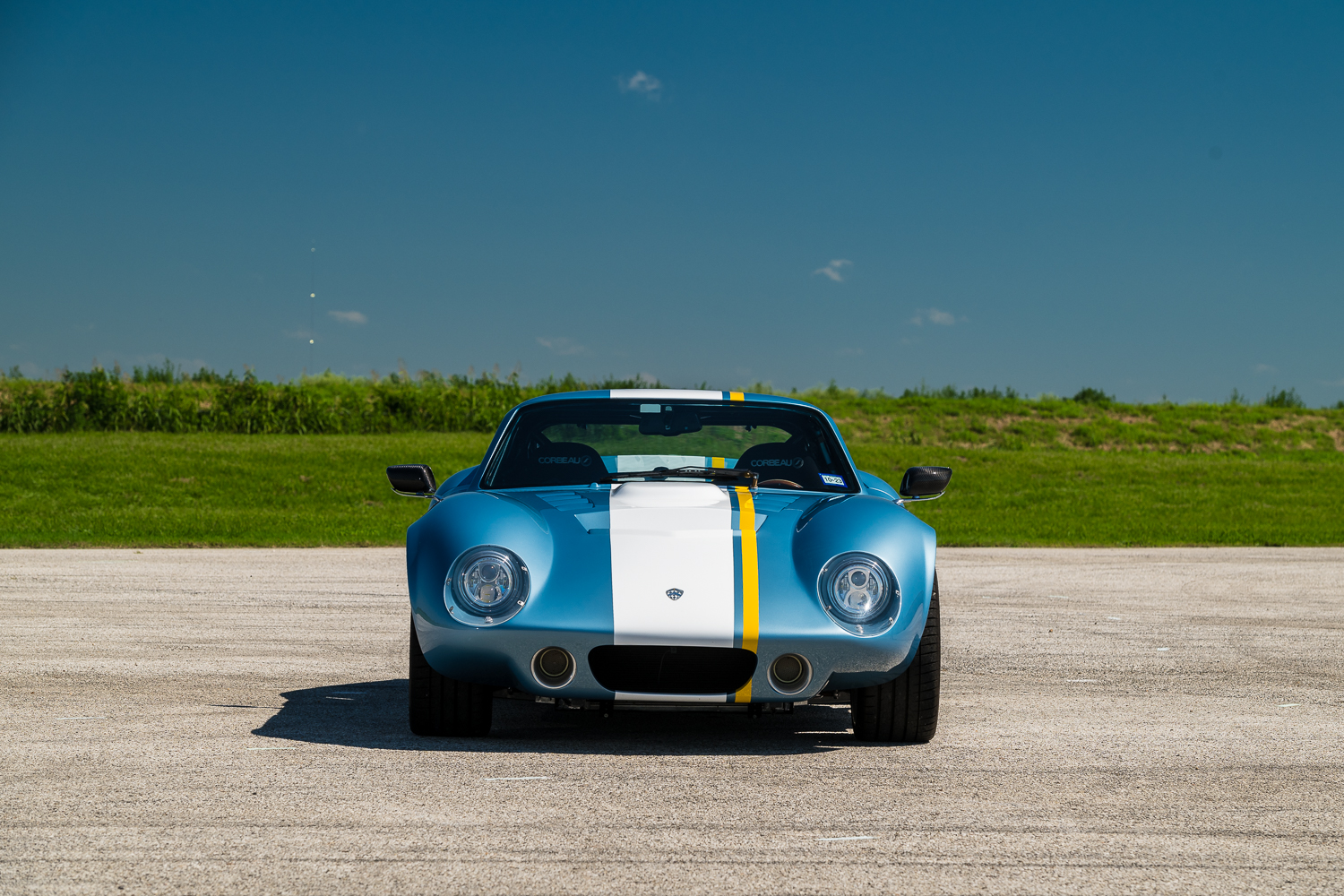 2017 Shelby Daytona Coupe Replica 