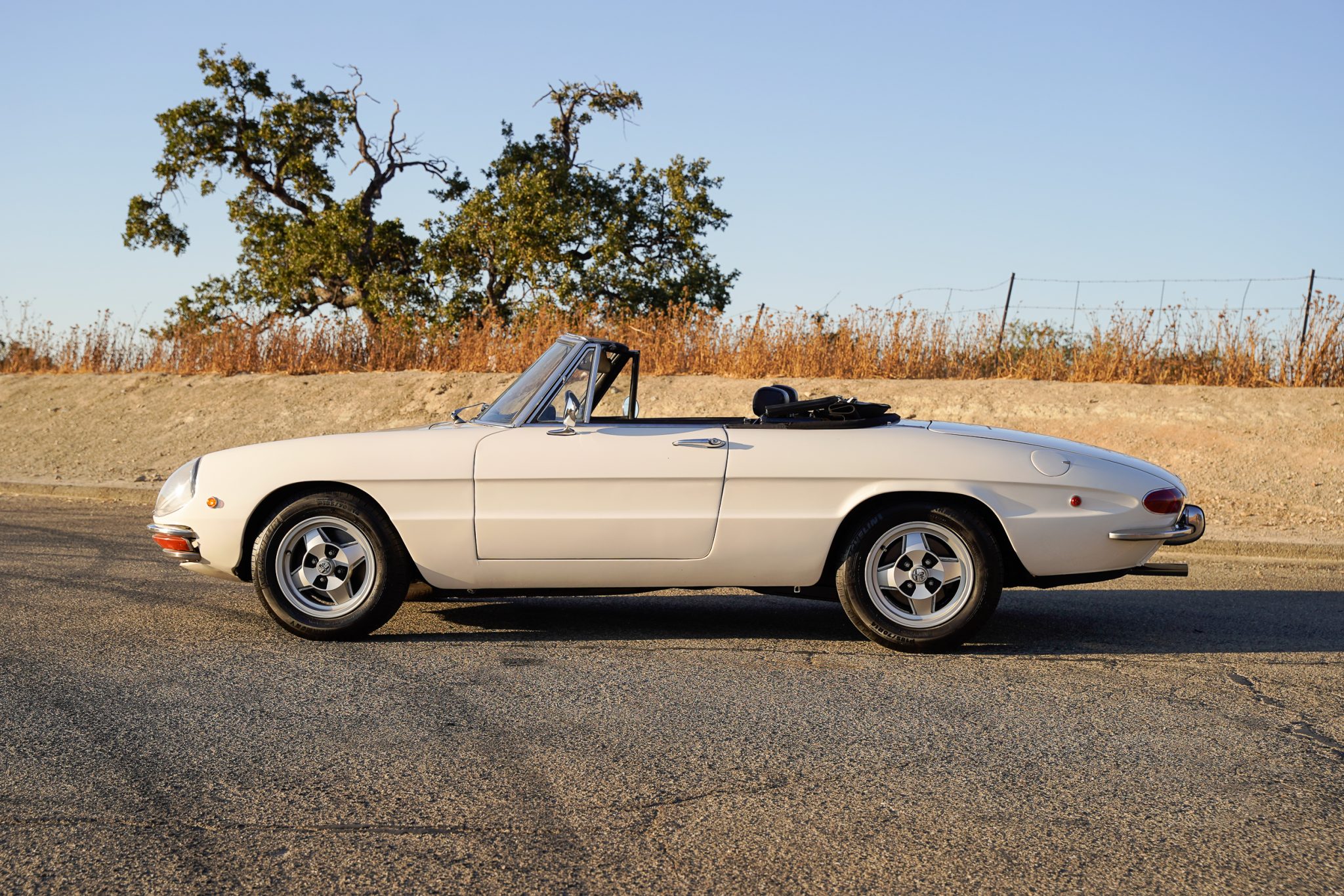 1969 Alfa Romeo 105/115 Spider Series 1 