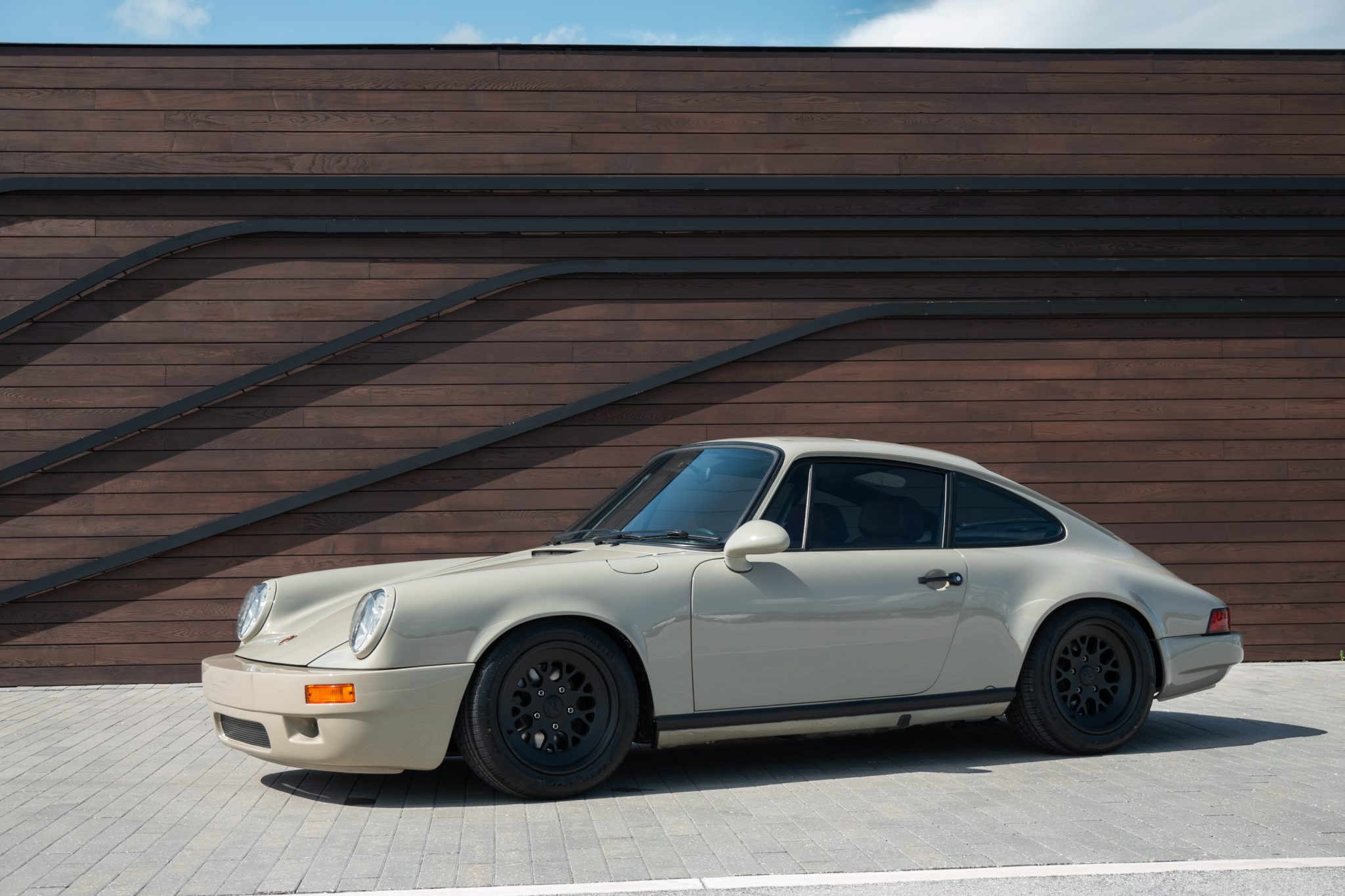 1985 Porsche 911 Carrera 3.2 