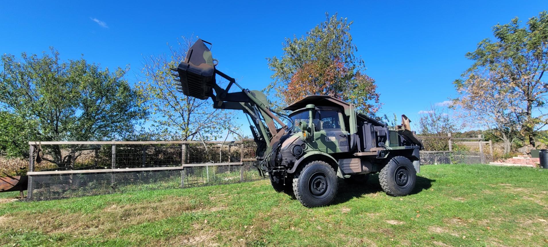 1988 Mercedes-Benz Unimog 